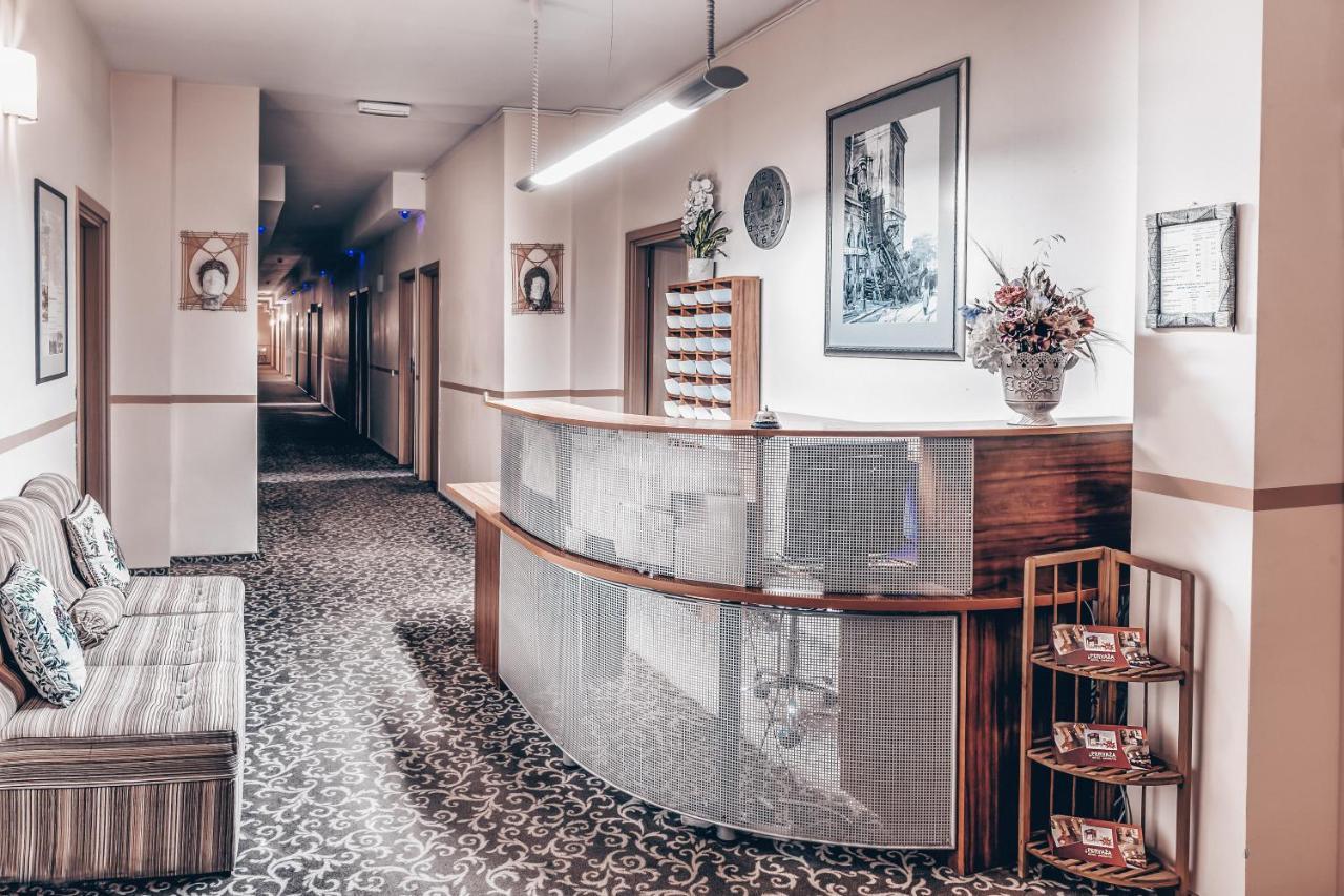 Pervaza Hotel Panevėžys Kültér fotó
