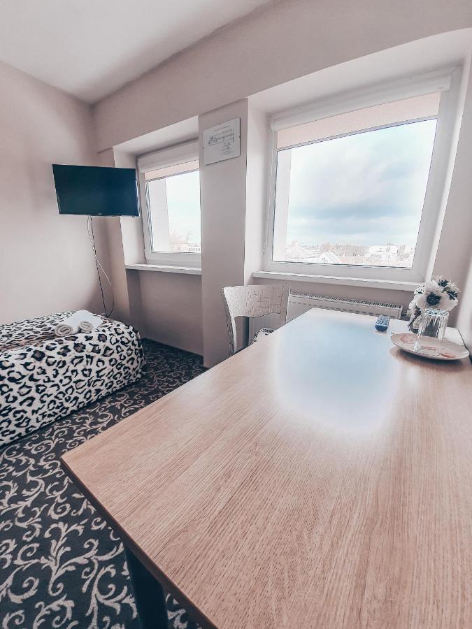 Pervaza Hotel Panevėžys Kültér fotó