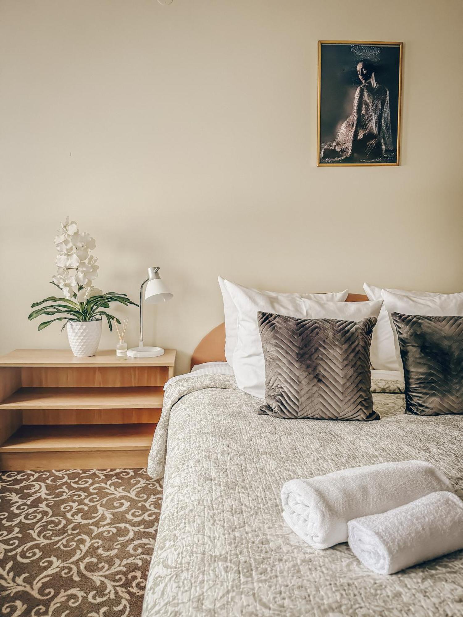 Pervaza Hotel Panevėžys Kültér fotó